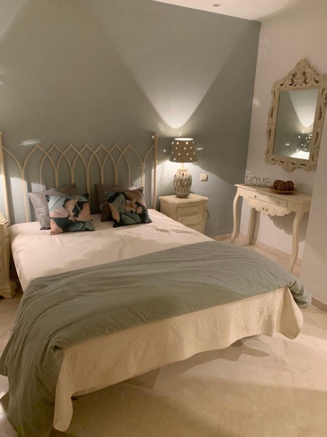 Beachside Apartment In Marbella Zewnętrze zdjęcie