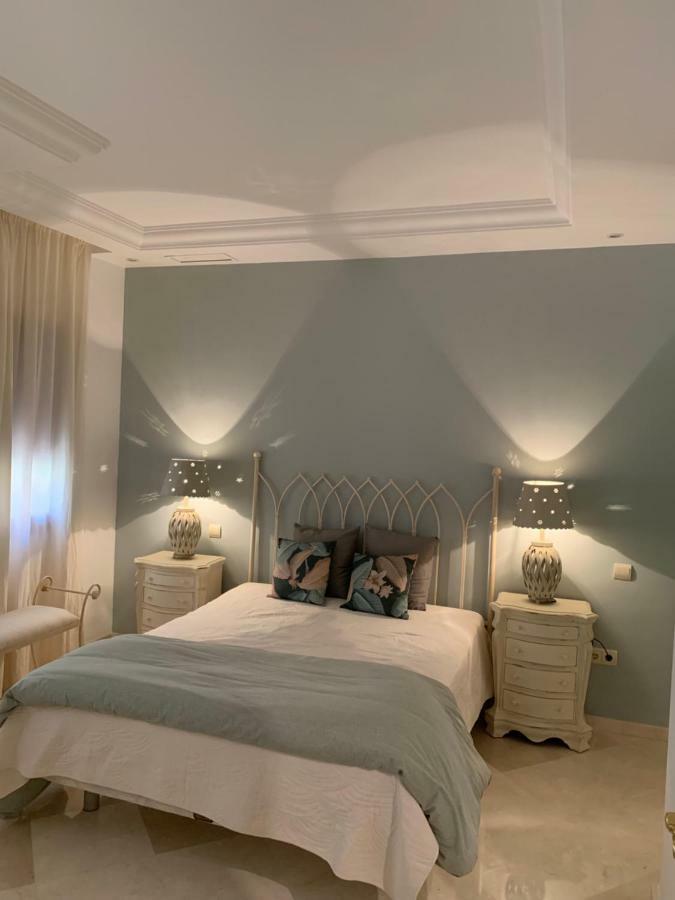 Beachside Apartment In Marbella Zewnętrze zdjęcie