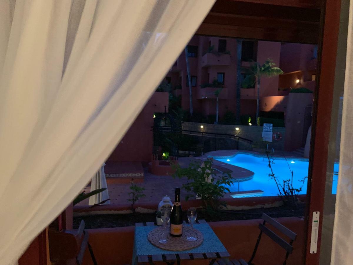 Beachside Apartment In Marbella Zewnętrze zdjęcie
